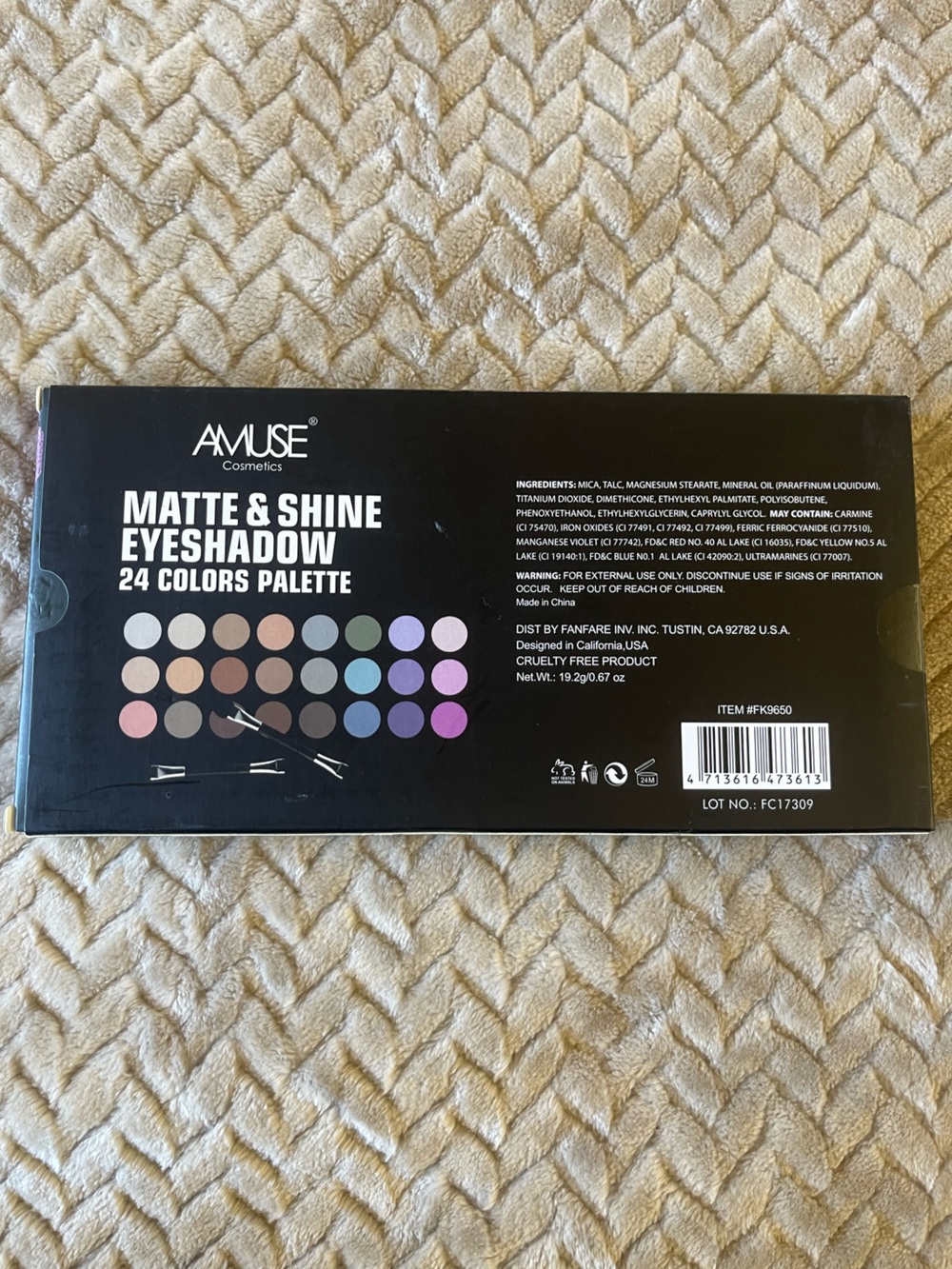 AMUSE Matte & Shine Eyeshadow Palette - Pink, Purple, Neutral Shades - Picture 2 of 2